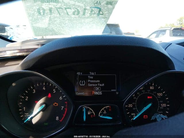 2017 FORD ESCAPE SE 7