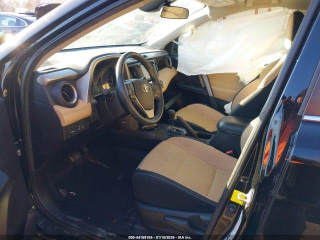 2017 TOYOTA RAV4 XLE 5