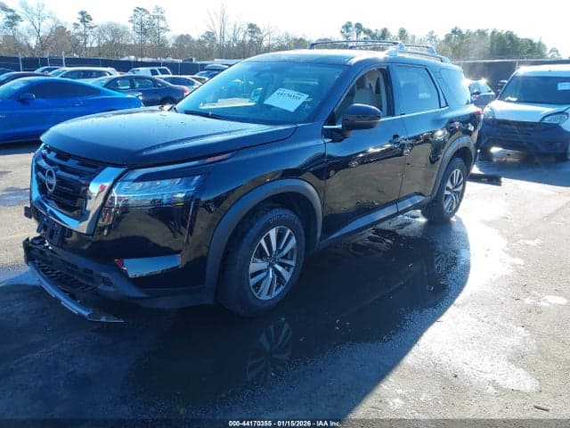 2023 NISSAN PATHFINDER SL 4WD 2