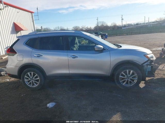 2018 NISSAN ROGUE SV 14