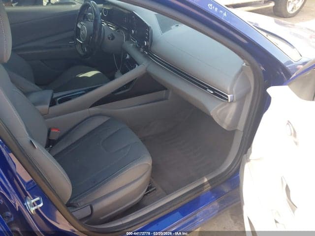 2021 HYUNDAI ELANTRA SEL 5