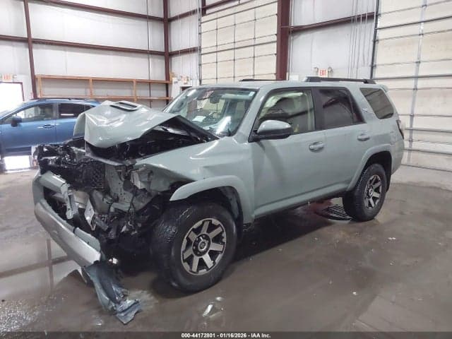 2022 TOYOTA 4RUNNER TRD OFF ROAD 2