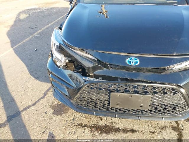 2025 TOYOTA COROLLA HYBRID SE 6