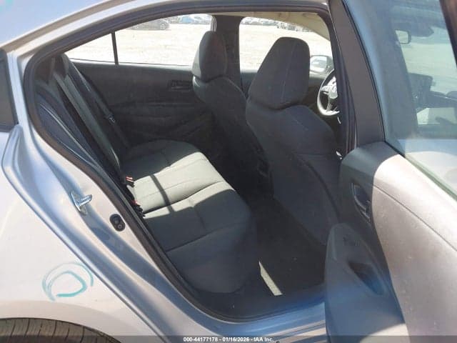2022 TOYOTA COROLLA LE 8
