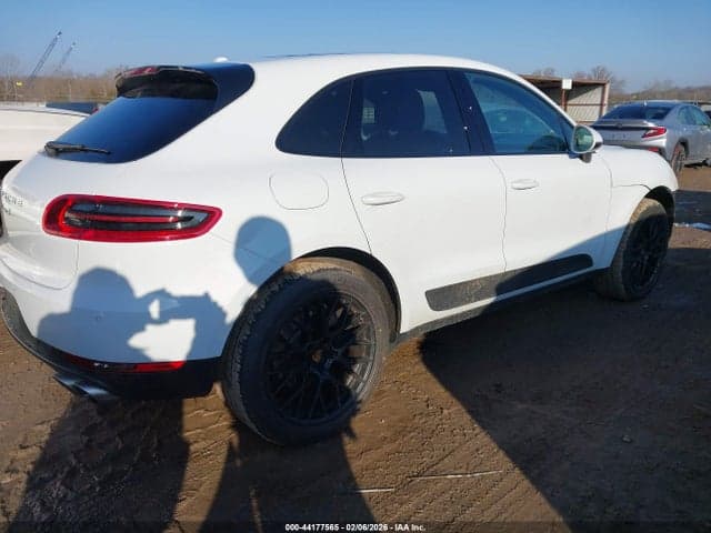 2018 PORSCHE MACAN S 4