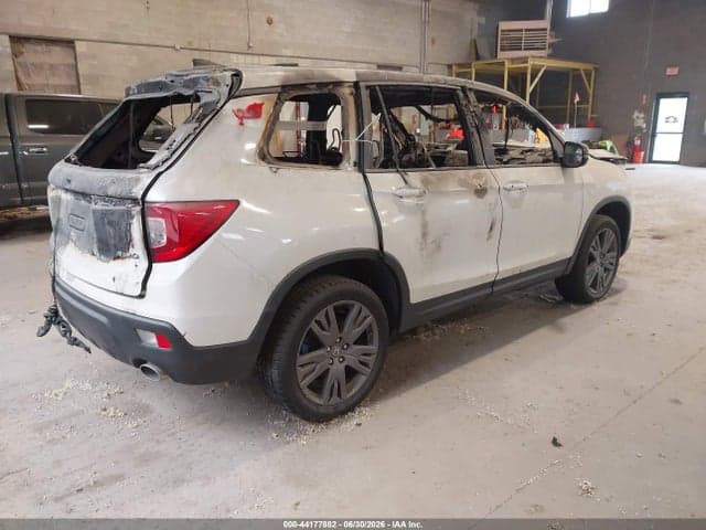 2019 HONDA PASSPORT EX-L 4