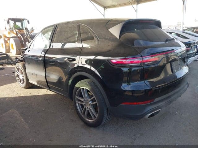 2019 PORSCHE CAYENNE 3