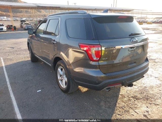 2018 FORD EXPLORER XLT 3