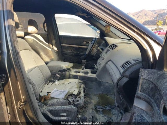 2018 FORD EXPLORER XLT 5
