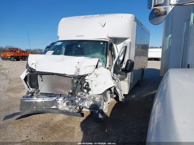 2025 CHEVROLET EXPRESS CUTAWAY WORK VAN 2