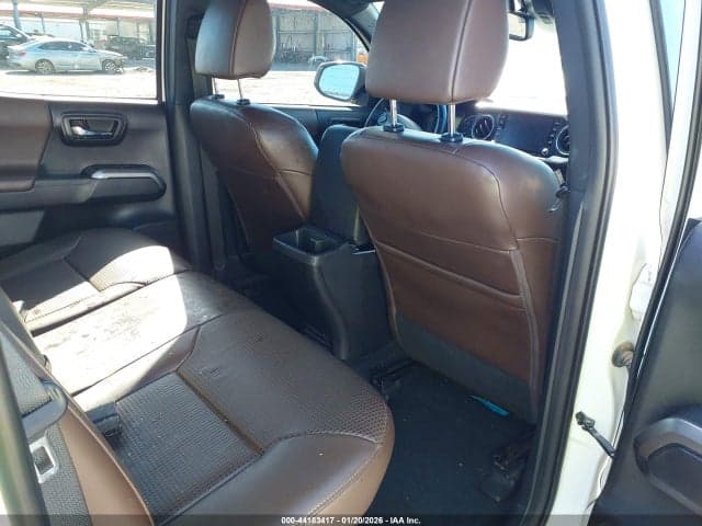 2020 TOYOTA TACOMA LIMITED 8