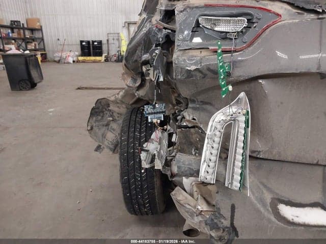 2018 JEEP CHEROKEE LATITUDE PLUS FWD 19