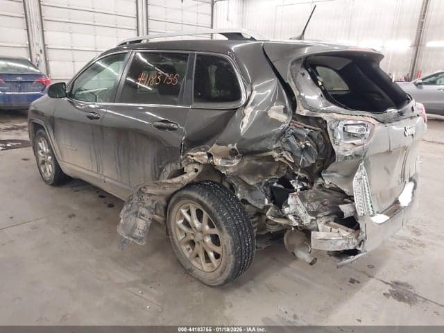 2018 JEEP CHEROKEE LATITUDE PLUS FWD 3
