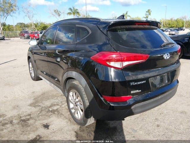 2017 HYUNDAI TUCSON SE PLUS 3