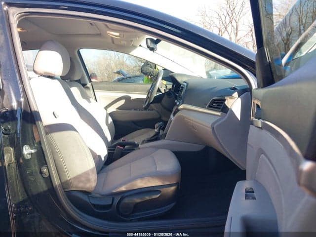 2020 HYUNDAI ELANTRA VALUE EDITION 5