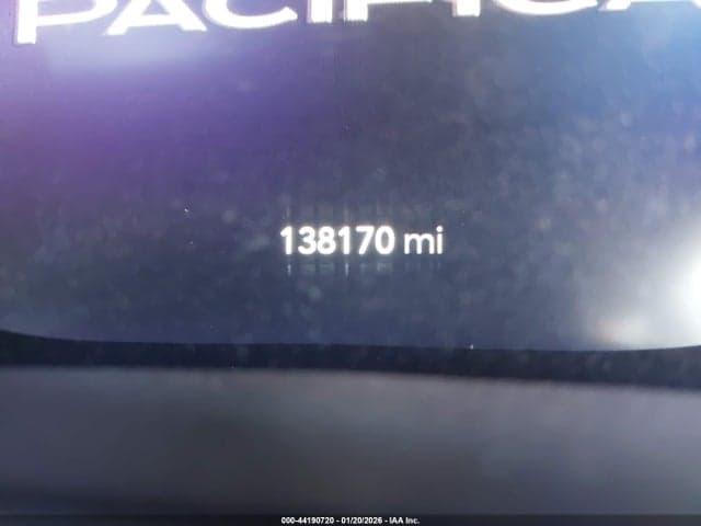 2022 CHRYSLER PACIFICA TOURING L 15