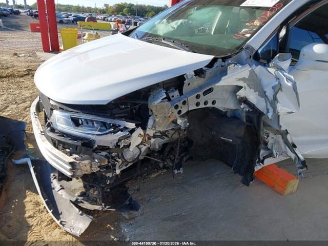 2022 CHRYSLER PACIFICA TOURING L 18