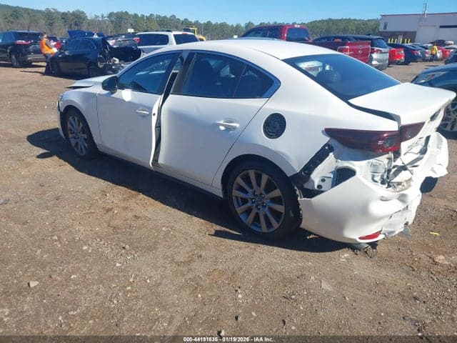 2021 MAZDA MAZDA3 SELECT 3