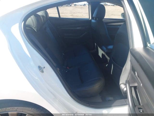 2021 MAZDA MAZDA3 SELECT 8
