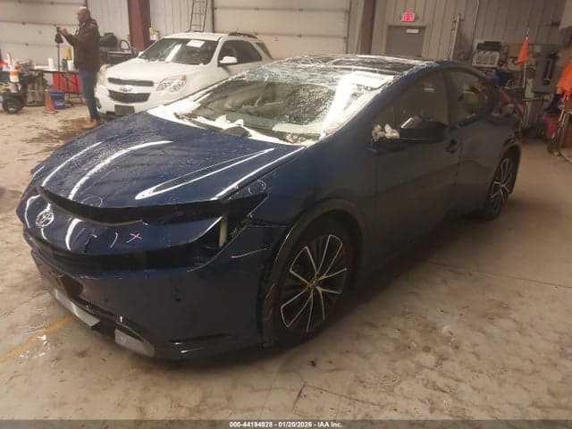 2023 TOYOTA PRIUS XLE AWD-E 2
