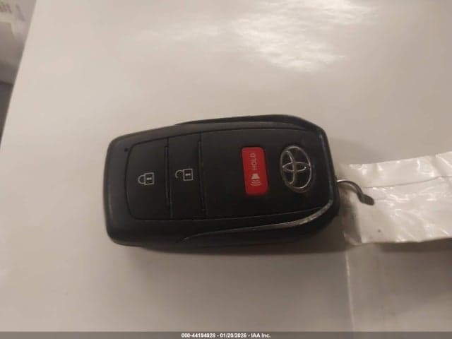2023 TOYOTA PRIUS XLE AWD-E 11
