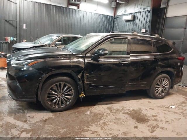 2021 TOYOTA HIGHLANDER PLATINUM 14