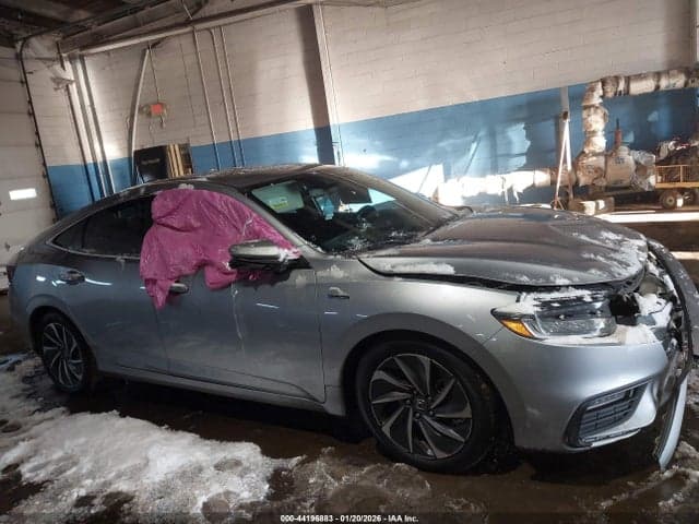 2019 HONDA INSIGHT TOURING 2