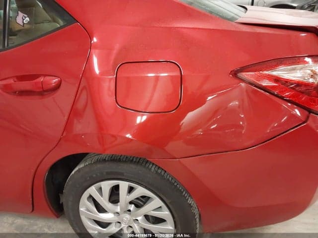 2018 TOYOTA COROLLA LE 6