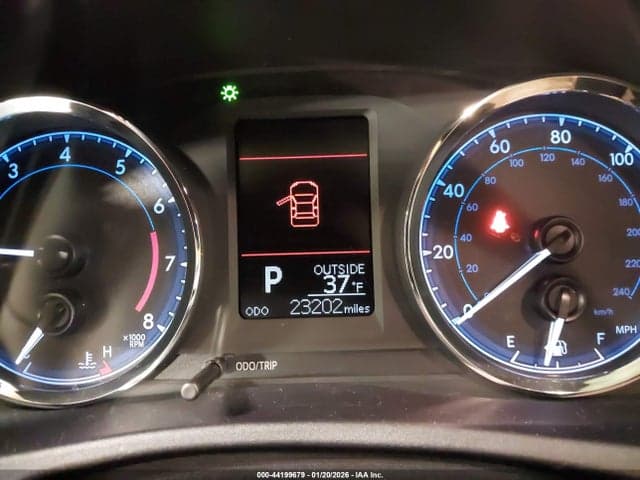2018 TOYOTA COROLLA LE 7