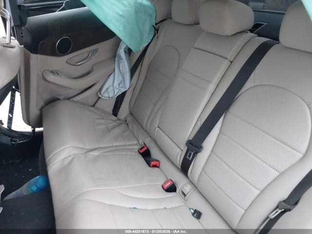 2021 MERCEDES-BENZ C 300 4MATIC 8