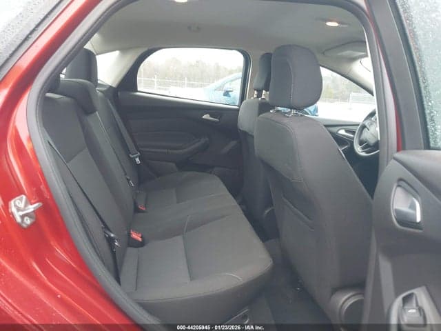 2018 FORD FOCUS SE 8