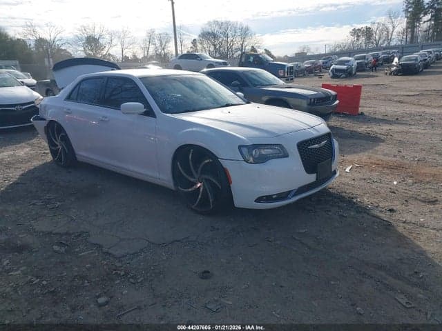 2019 CHRYSLER 300 300S 1