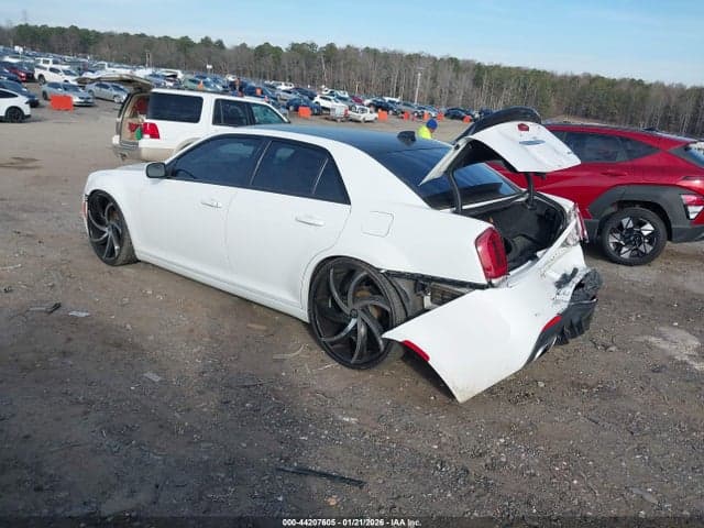 2019 CHRYSLER 300 300S 3