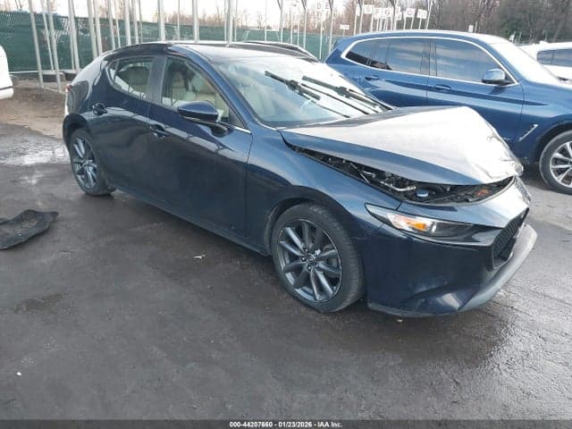 2019 MAZDA MAZDA3 1