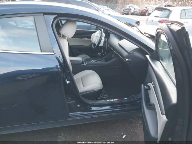 2019 MAZDA MAZDA3 5