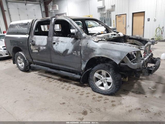2019 RAM 1500 CLASSIC EXPRESS 4X4 5'7 BOX