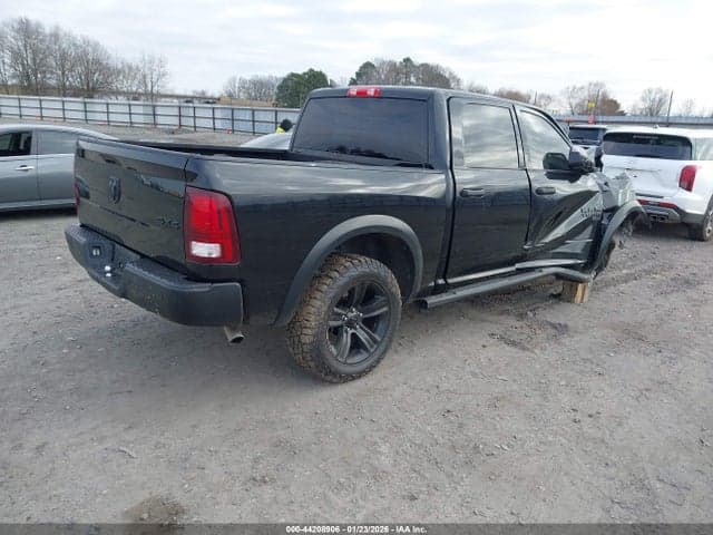 2022 RAM 1500 CLASSIC WARLOCK 4X4 5'7 BOX 4