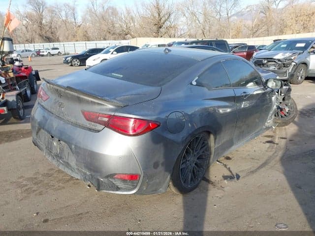 2017 INFINITI Q60 3.0T PREMIUM 4