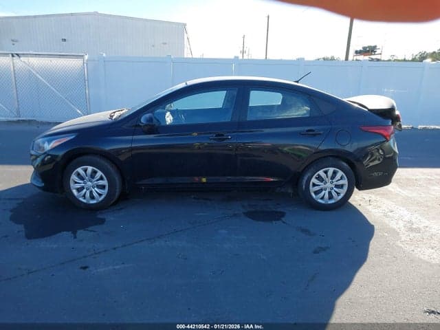 2018 HYUNDAI ACCENT SE 14
