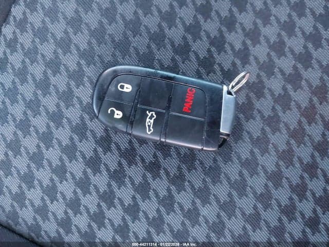 2023 DODGE CHALLENGER SXT 11