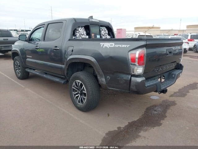 2020 TOYOTA TACOMA SR5 V6 3