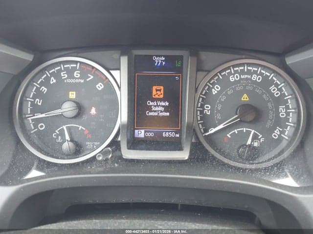 2020 TOYOTA TACOMA SR5 V6 7