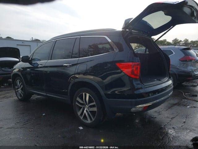 2017 HONDA PILOT TOURING 3