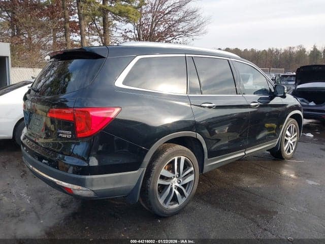 2017 HONDA PILOT TOURING 4