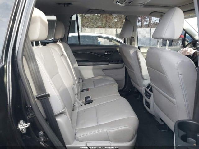 2017 HONDA PILOT TOURING 8