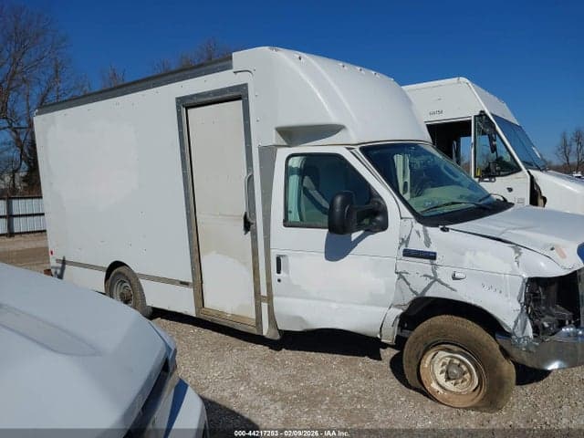 2022 FORD E-350 CUTAWAY 13