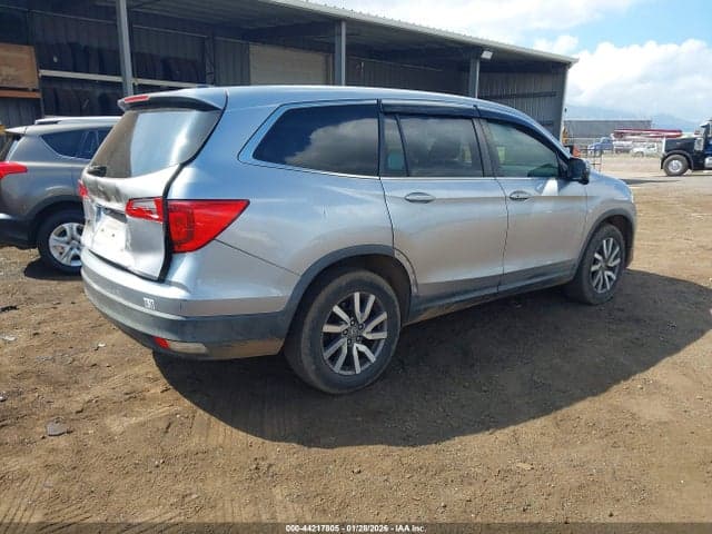 2017 HONDA PILOT EX 4