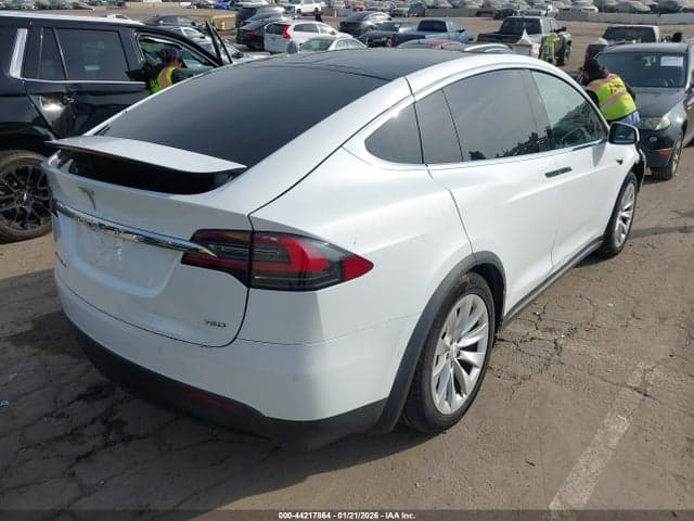 2018 TESLA MODEL X 4