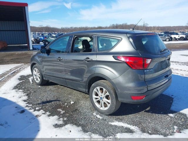 2019 FORD ESCAPE S 3