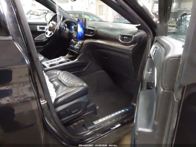 2021 FORD EXPLORER PLATINUM 5